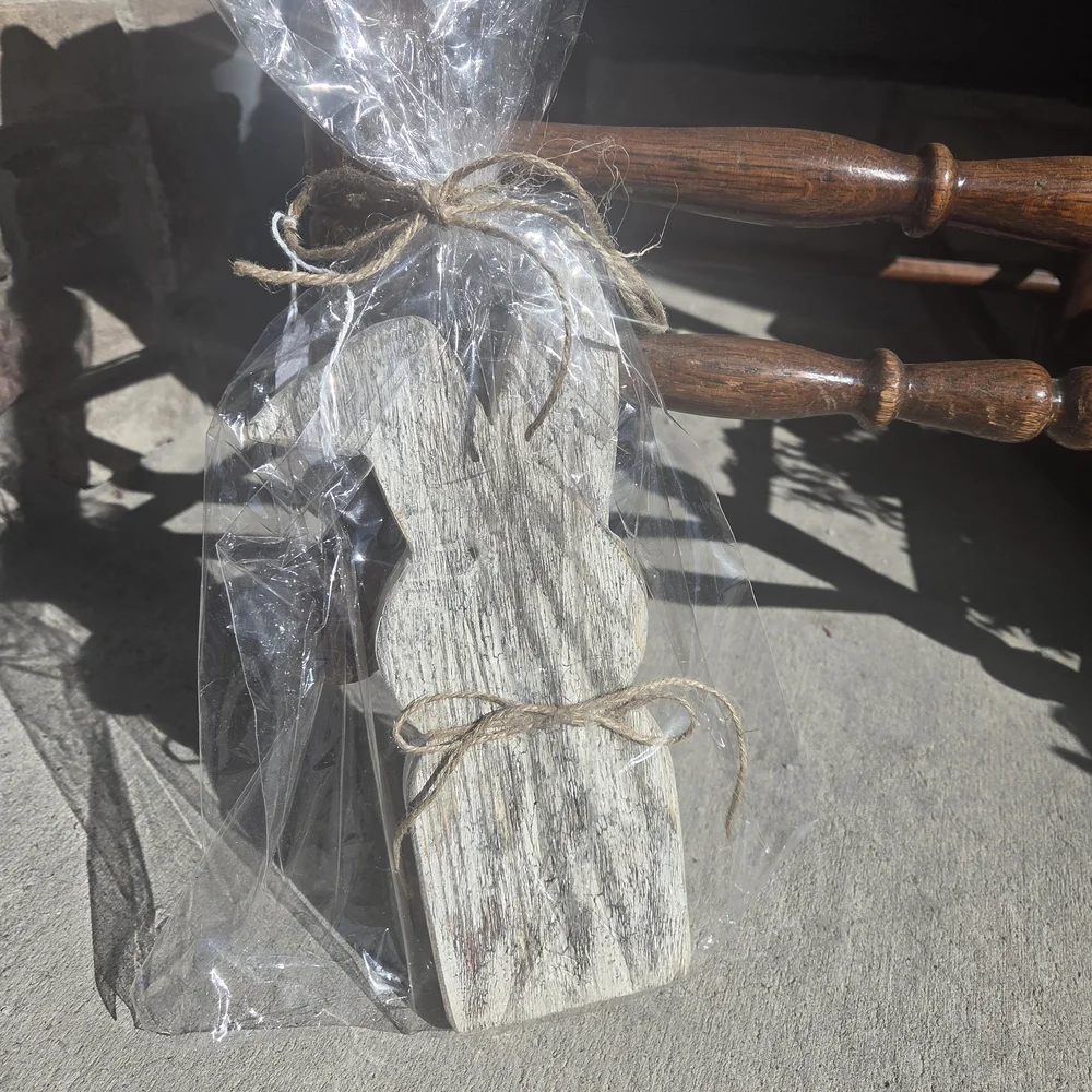 Handcrafted Rustic Wooden Bunny Decor - Whitewashed Finish